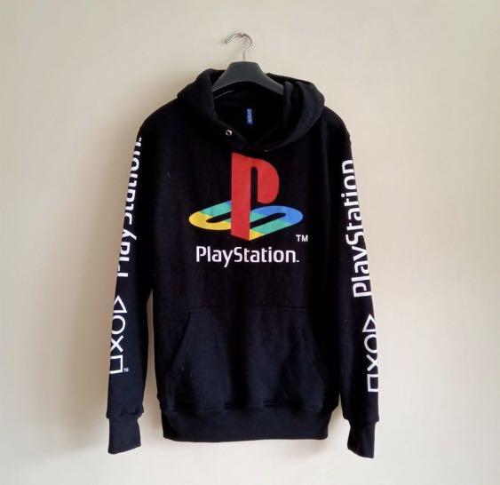 H M PLAYSTATION HOODIE Fesyen Pria Pakaian Baju Luaran di