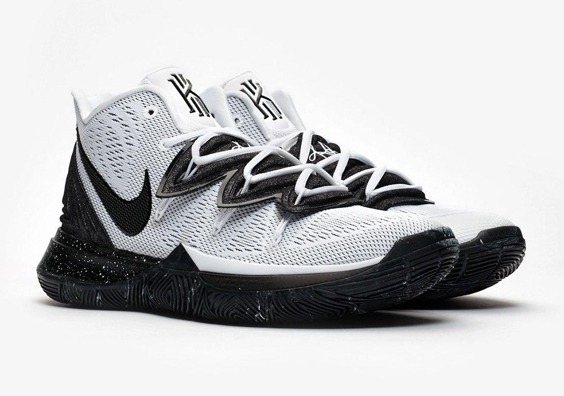 Kyrie 5 Cookies \u0026 Cream, Men's Fashion