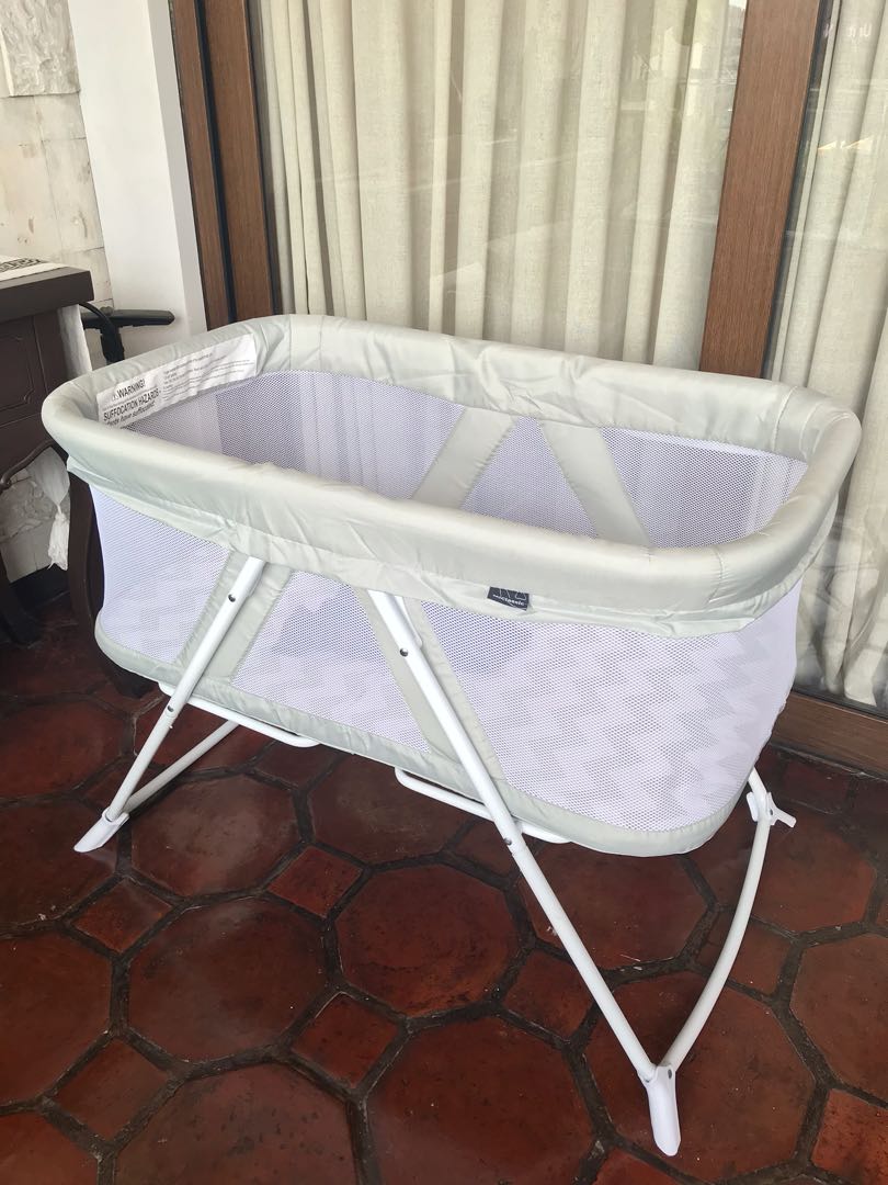 miclassic bassinet weight limit