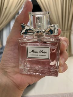 (Category: ) located in . Submitted by mwardrobe (Listing ID 1006561021, Image 1). Description: .