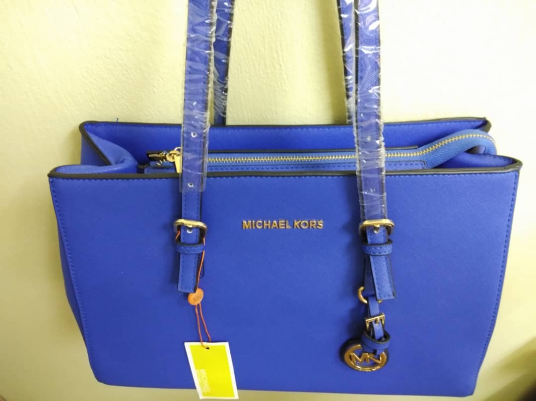 michael kors tt jet set chain shldr to genuine leather