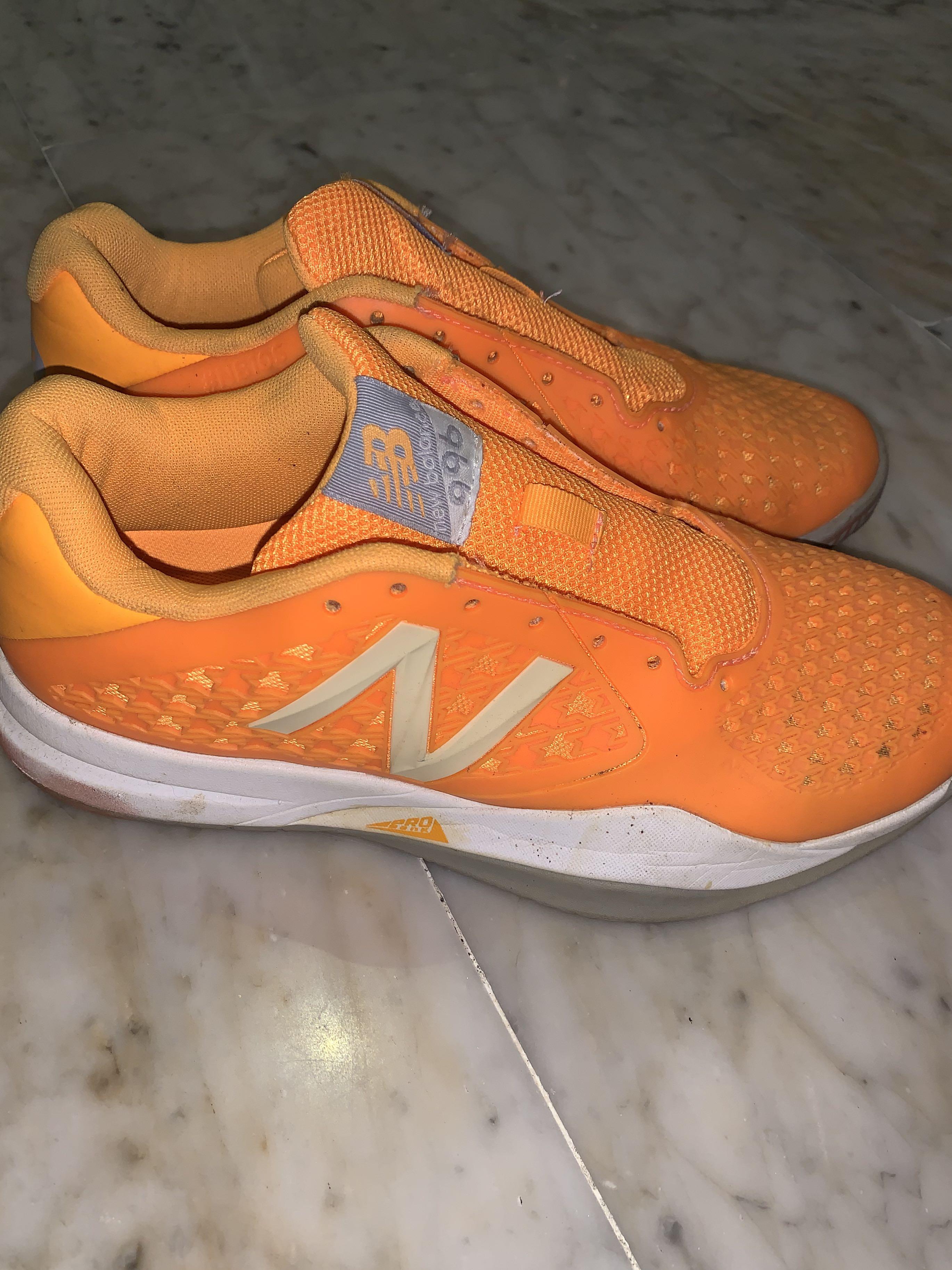 new balance tennis sneakers womens