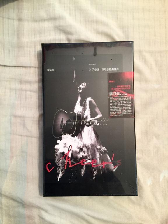 陳綺貞　花的姿態經典實録（限量精裝版）（2CD+DVD） 全新未拆) 陳綺貞Cheer Chen 花的姿態演唱會經典實錄2CD+DVD