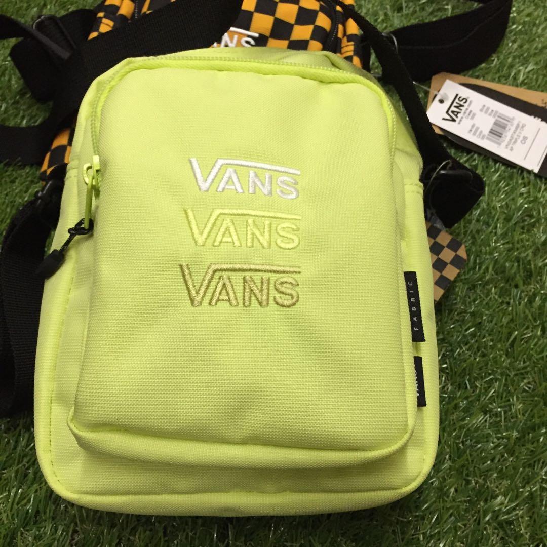 Vans ap triple shop v crossbody bag