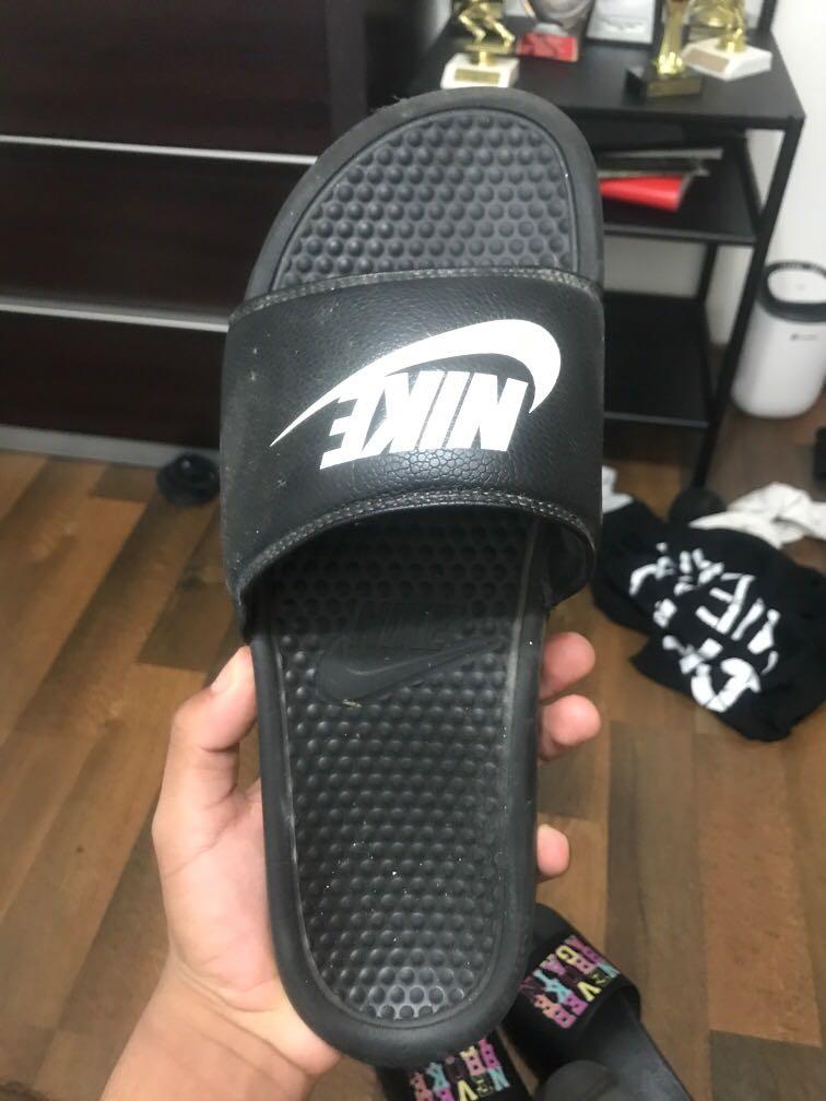 black on black nike slides