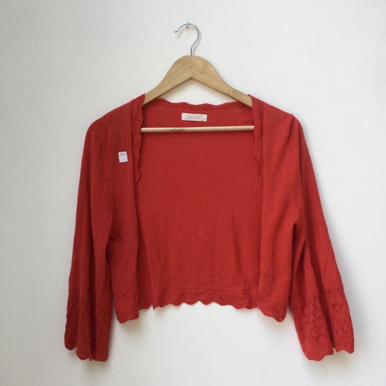 Any Sis Red Crop Top Women S Fashion Women S Clothes Tops On Carousell