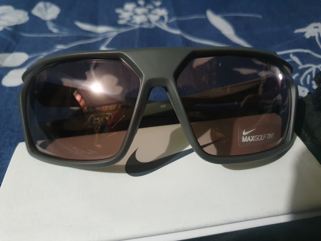 nike traverse sunglasses
