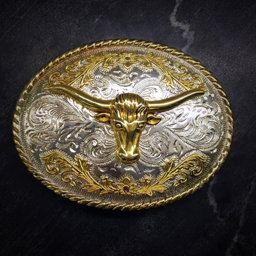Bull deals belt buckle