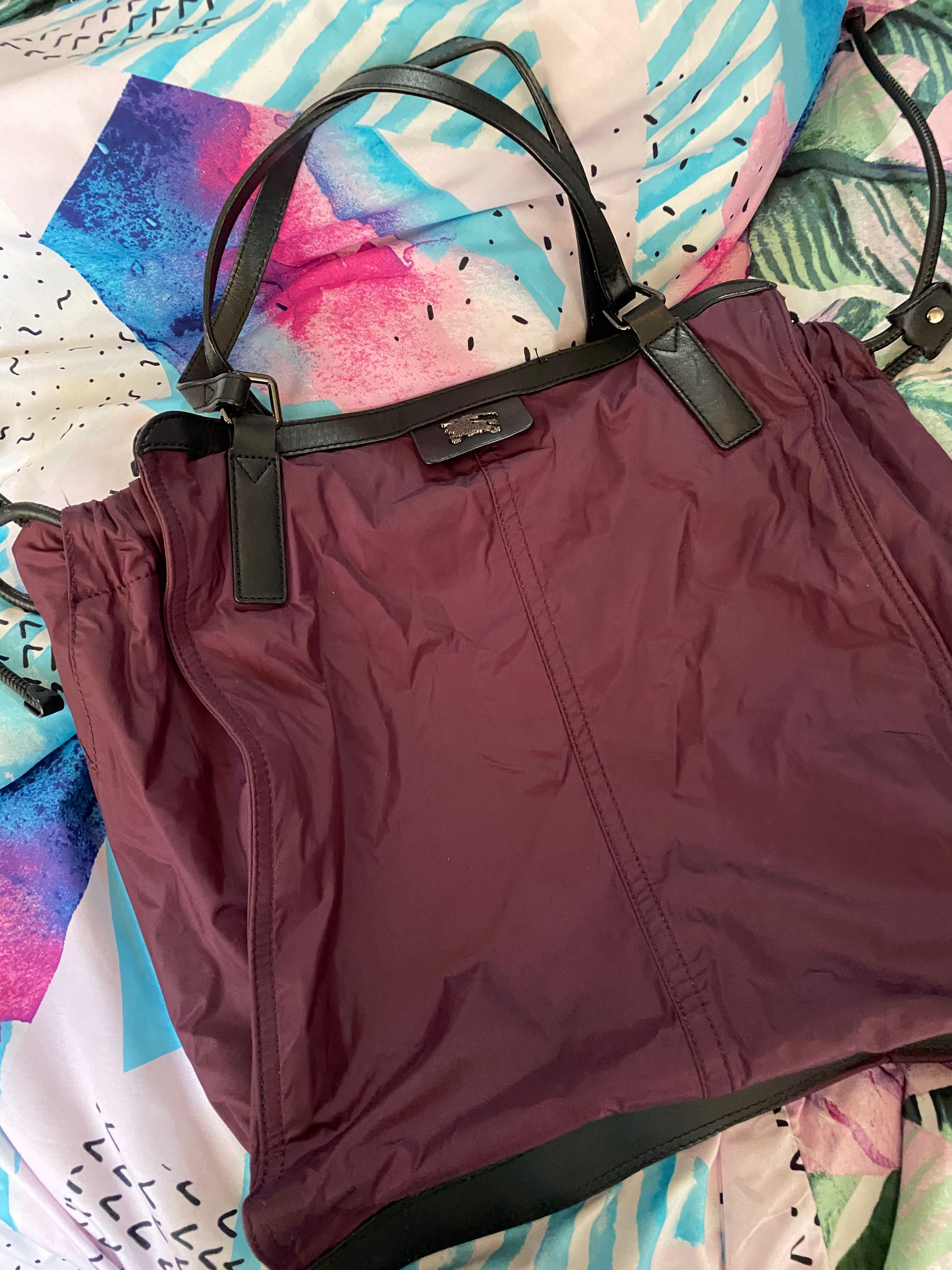 Burberry buckleigh packable deals nylon tote