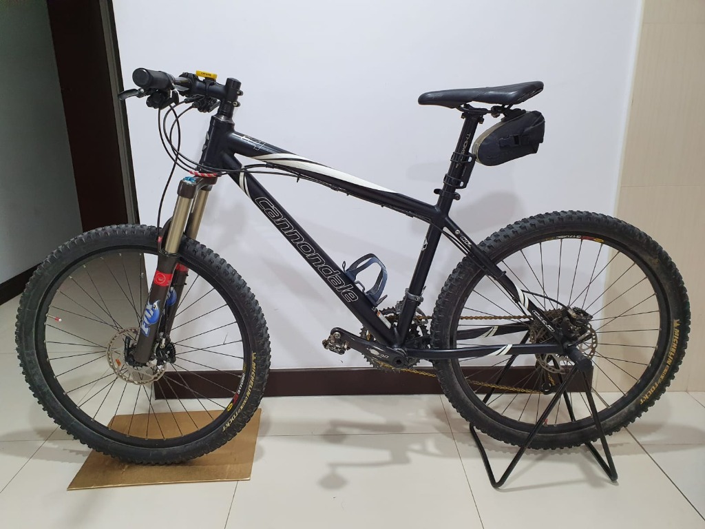 Cannondale f4 mountain bike top