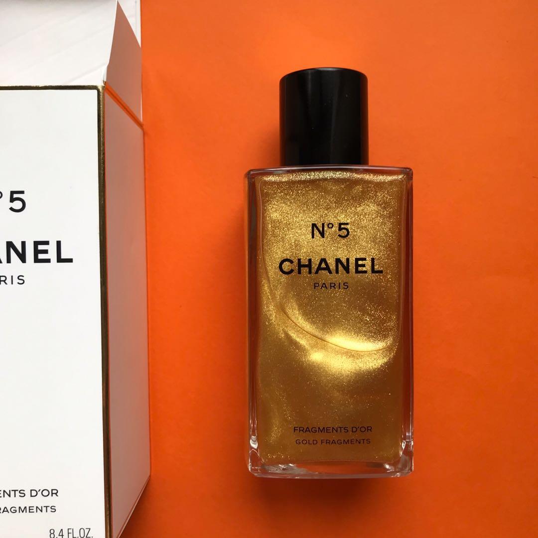 Chanel n°5 gold fragments sparkling body gel, Beauty & Personal Care, Bath  & Body, Body Care on Carousell