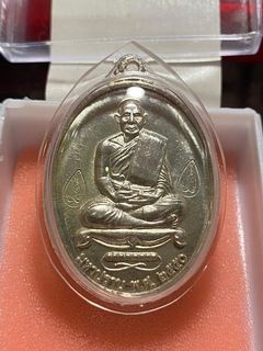 (Category: ) located in . Submitted by d.amulet.collection (Listing ID 1006688903, Image 1). Description: .