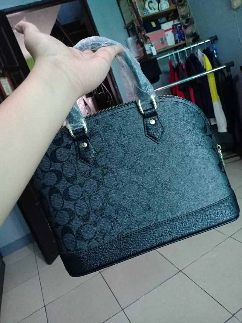 COACH ALMA BAG MEDIUM