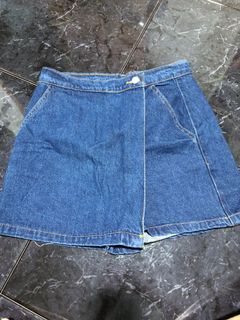 (Category: ) located in . Submitted by abcdwxyz (Listing ID 1006666116, Image 1). Description: .