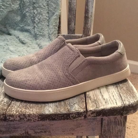 Dr. Scholl's Memory Foam Cool Fit Shoes, Women's Fashion, Footwear,  Flipflops and Slides on Carousell