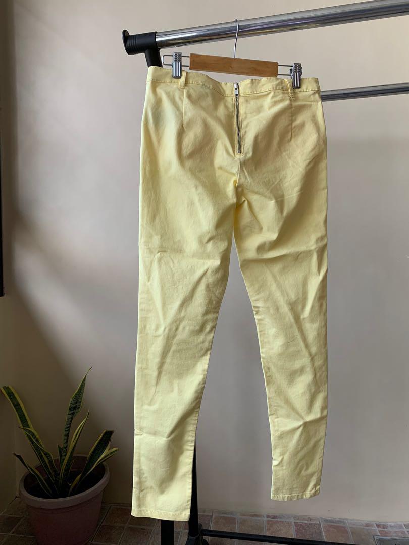 h&m yellow jeans