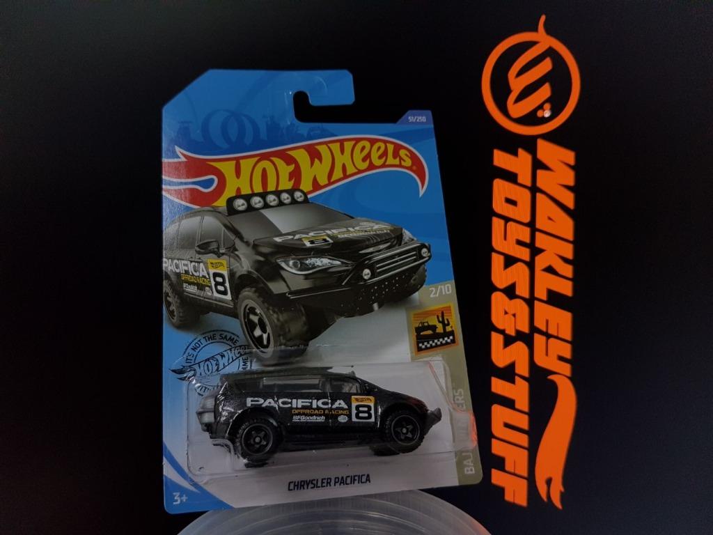 chrysler pacifica diecast