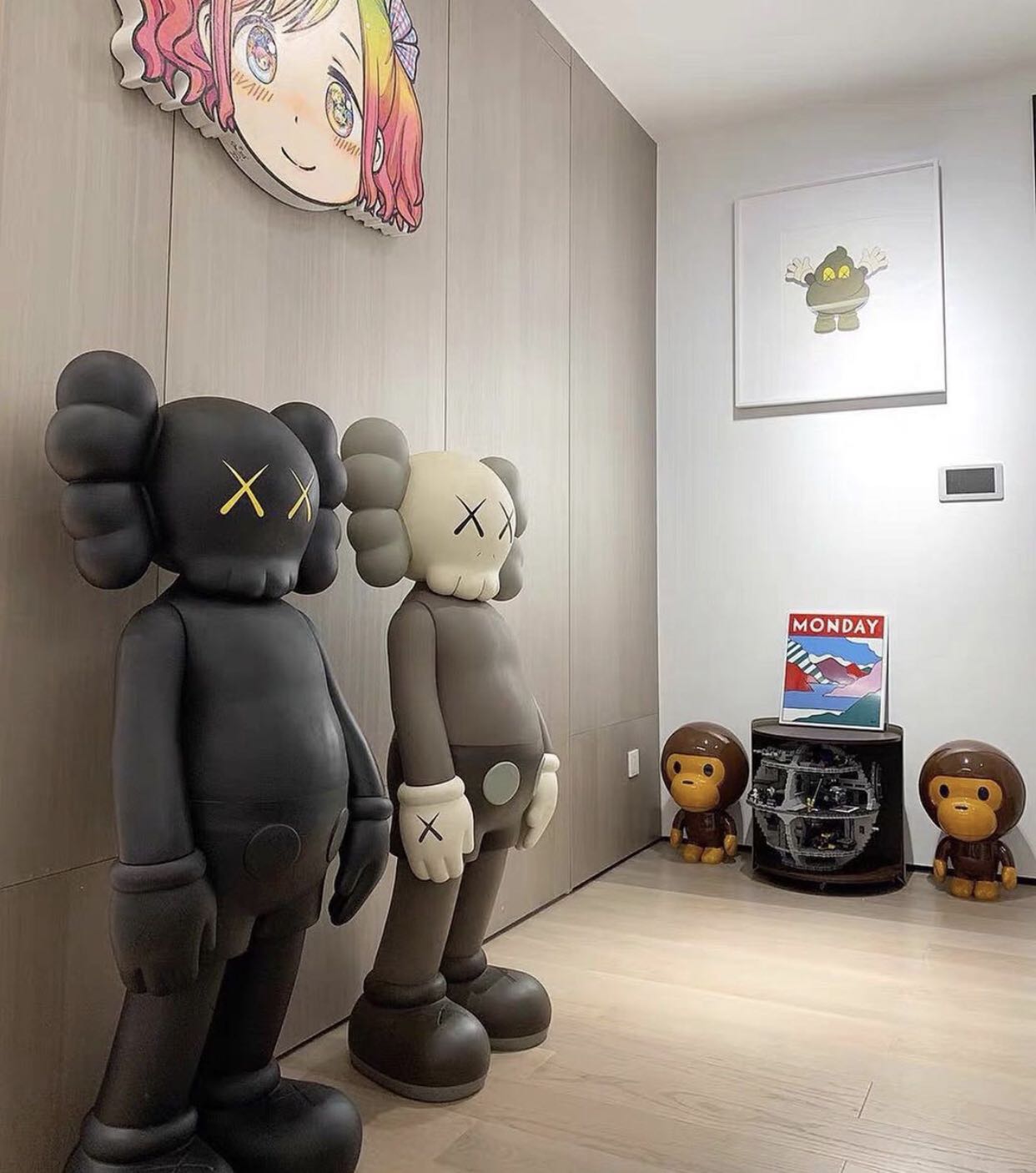 Kaws 4ft Foot Companion