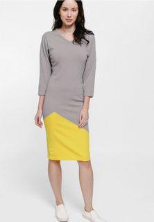 Love Bonito Fyolia Colourblock Midi Knit Dress (XL)