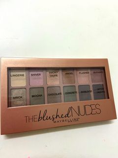 (Category: ) located in . Submitted by clearanceskincare (Listing ID 1006650685, Image 1). Description: .