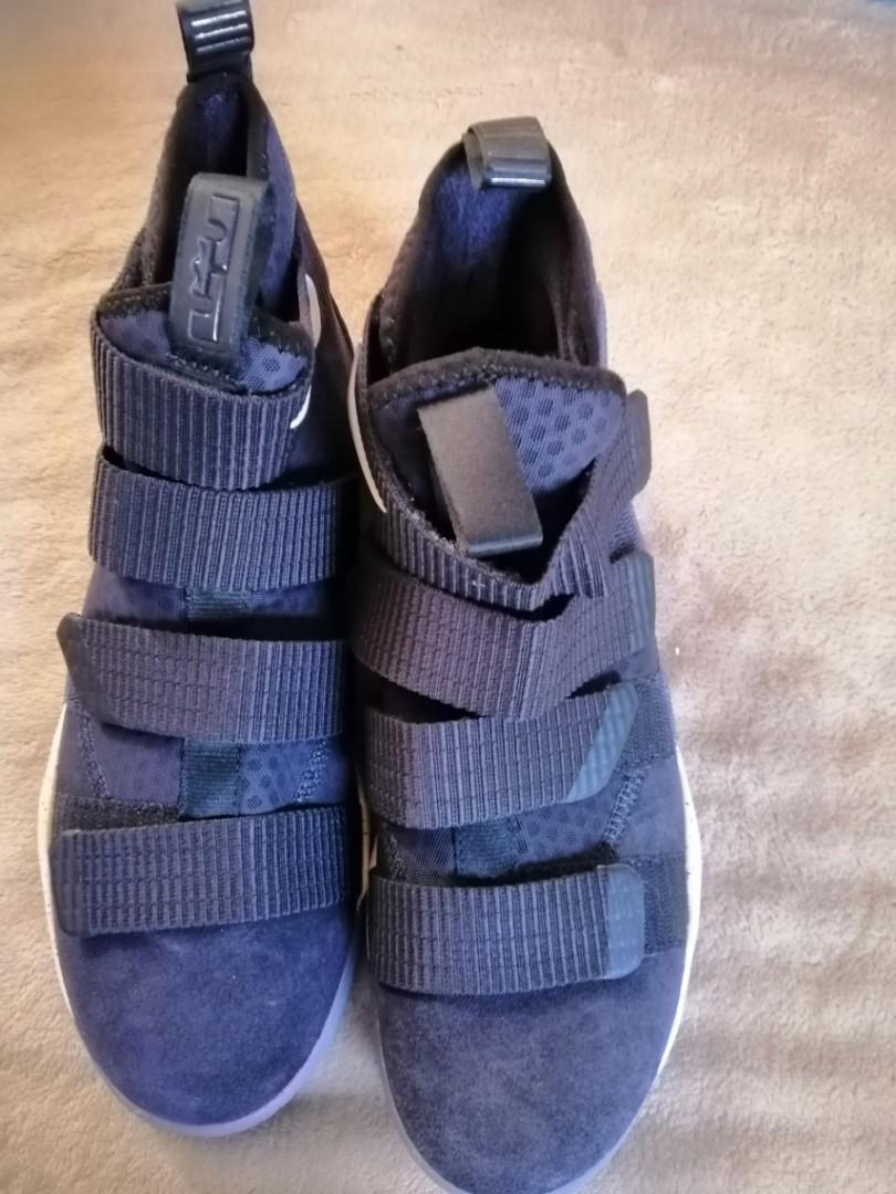 Lebron soldier 11 black and blue online