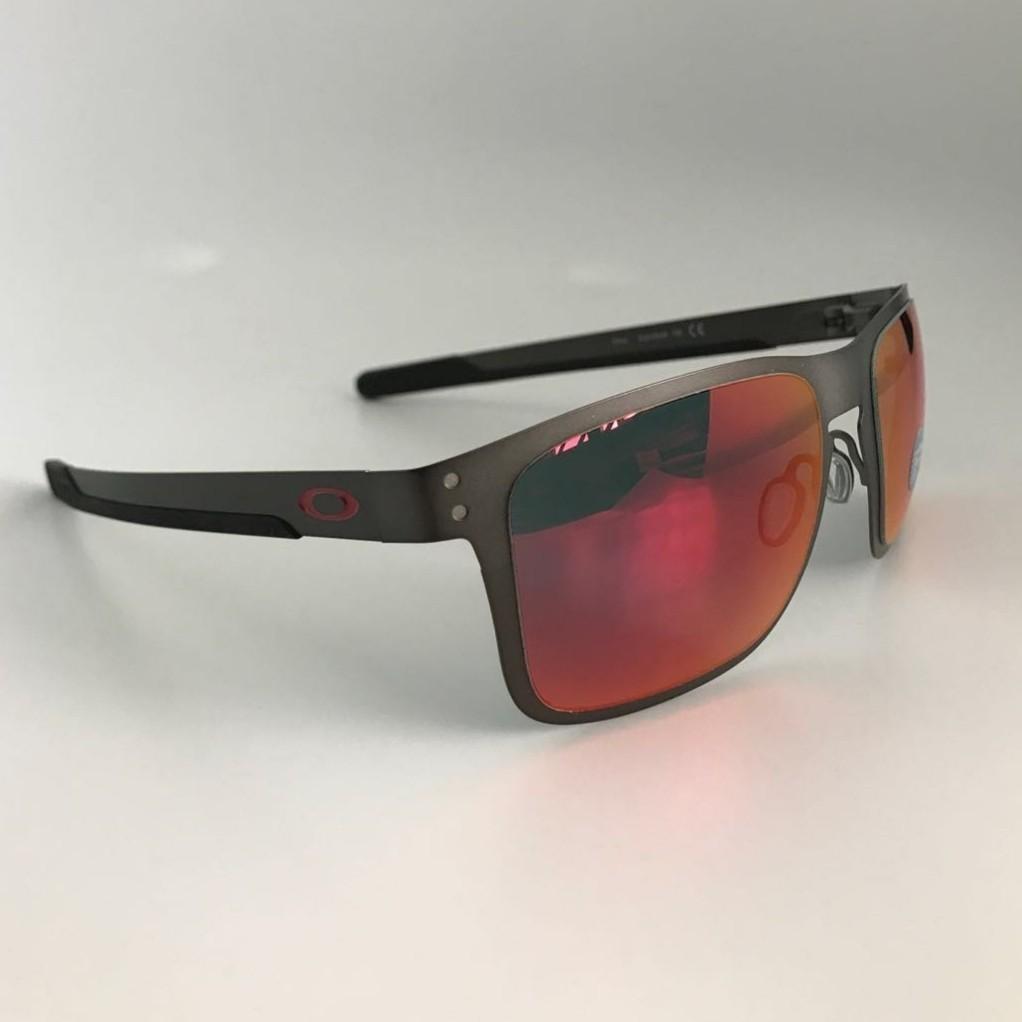 Oakley Holbrook Metal Polarized Sunglasses, Men's Fashion, Watches &  Accessories, Sunglasses & Eyewear on Carousell