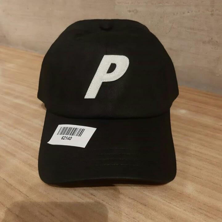 Palace P Classic Logo Caps, Fesyen Pria 
