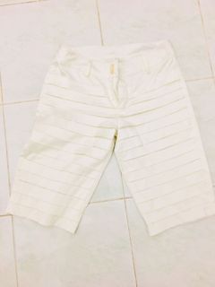 (Category: ) located in . Submitted by hellosssss_ (Listing ID 1006817536, Image 1). Description: .