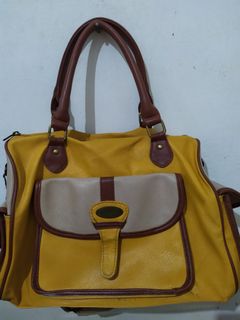 (Kategori: ) berada di . Dikirim oleh mandeolshop (ID iklan 1006804577, Gambar 1). Deskripsi: .