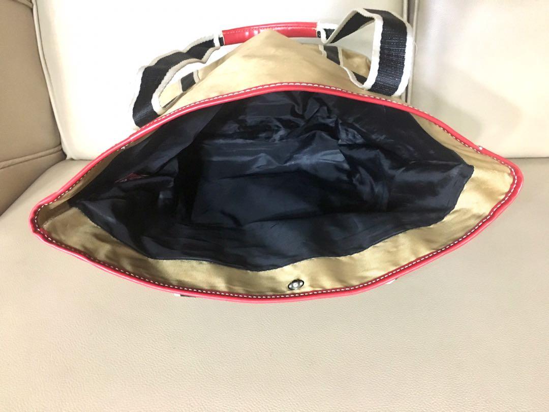 Tote Bag (Category: Tote Bags) located in Quezon City. Submitted by declutter_project (Listing ID 1006712639, Image 2). Description: Slightly used ( almost new ).