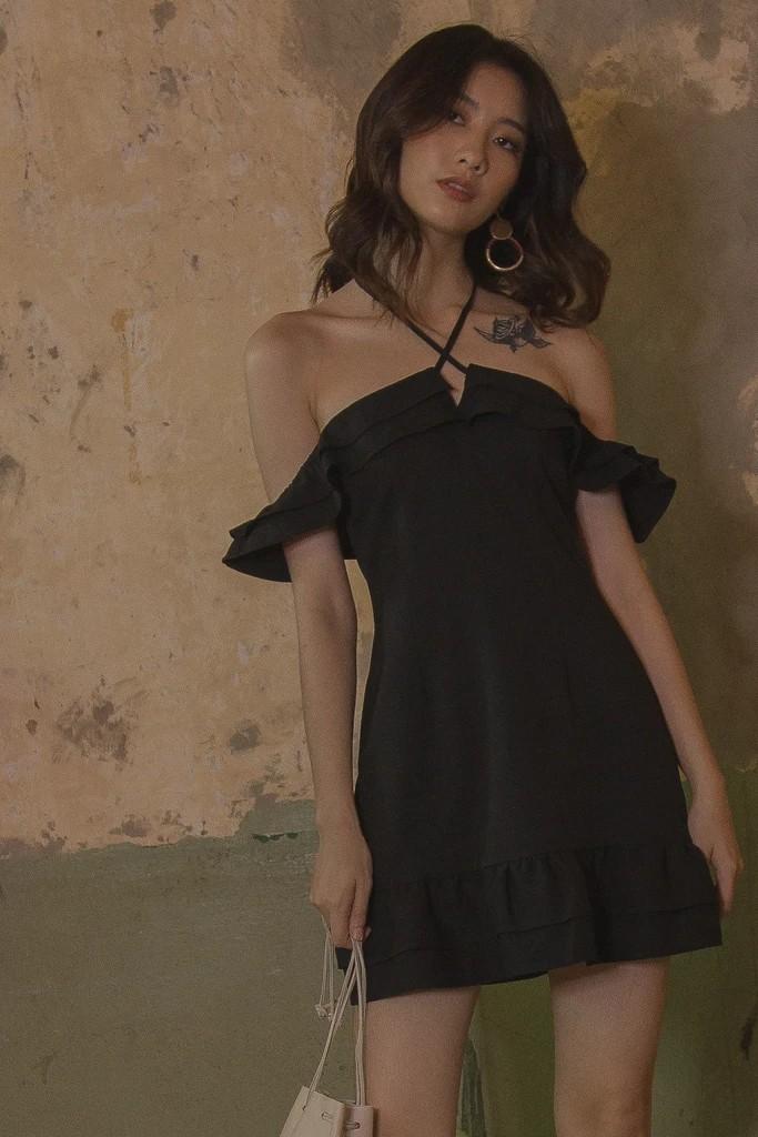 young womens clothes