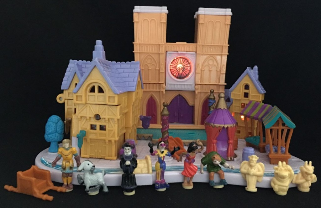 Hunchback of notre dame polly pocket top