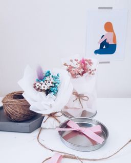 (Category: ) located in . Submitted by thislifefloral (Listing ID 1006937923, Image 1). Description: .