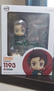 （分類：）位於 。 由 Tkdll 提交（商品編號 1007038587，圖片 1）。簡介： 。