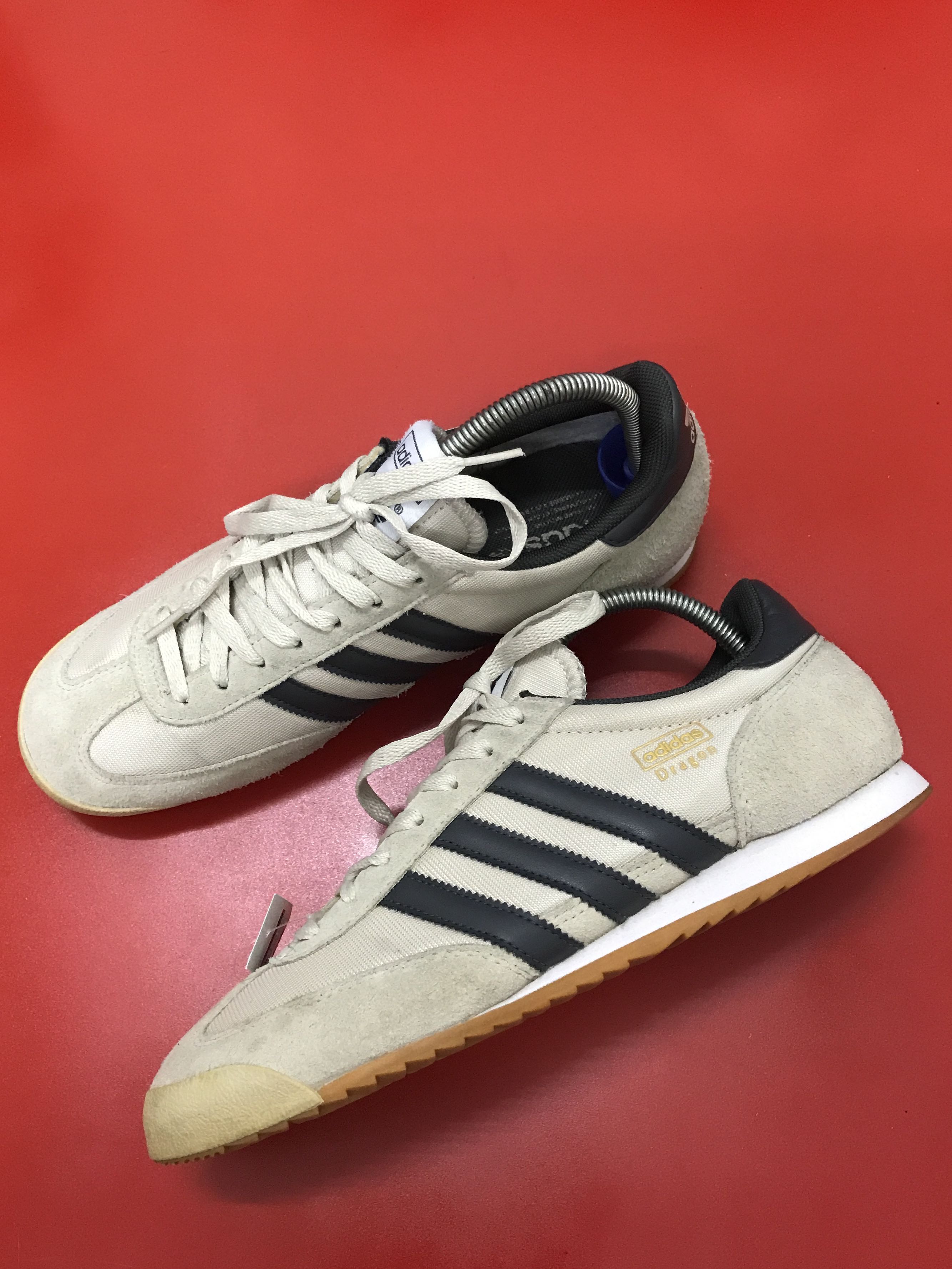 adidas dragon 22