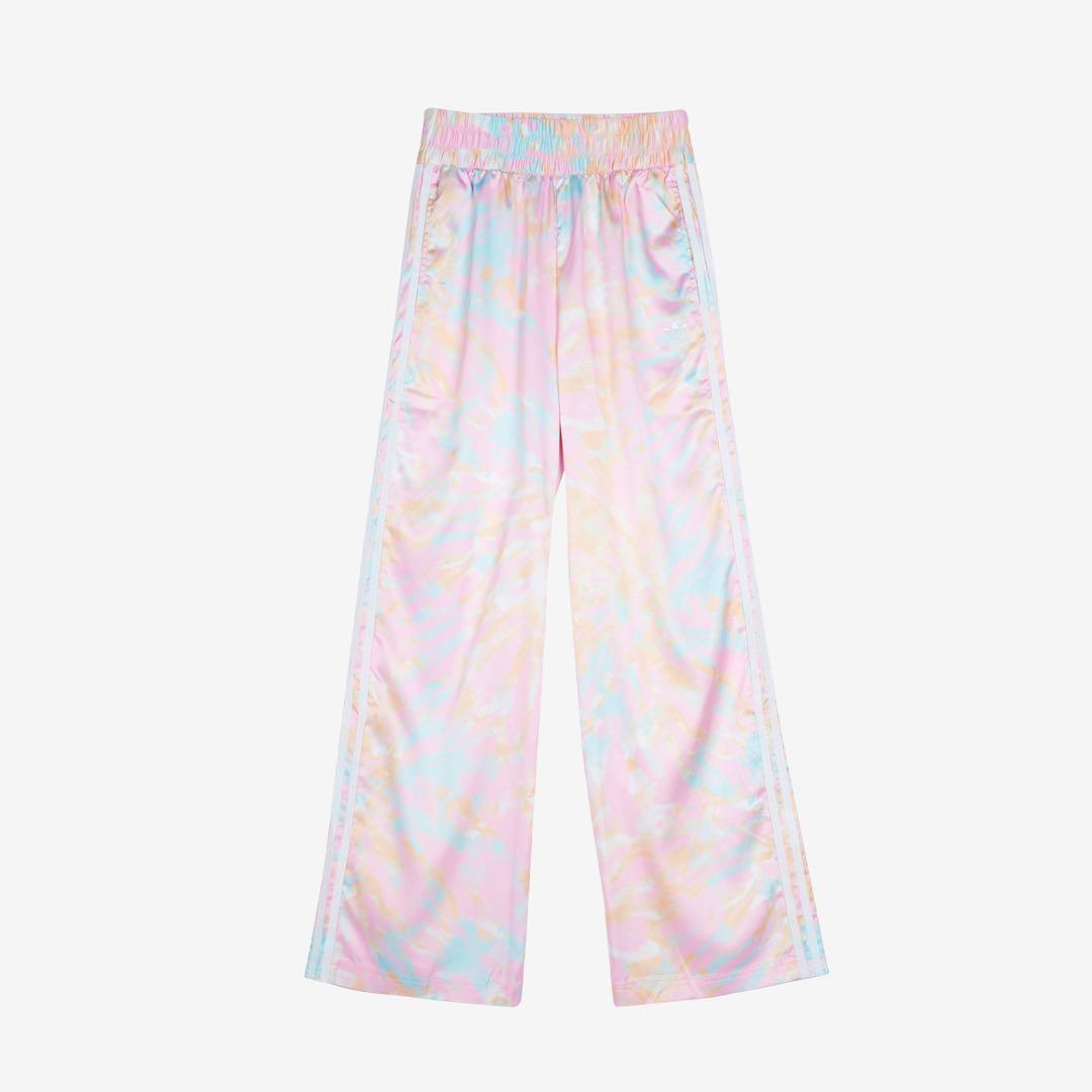 Adidas Tie Dye Satin Trousers, Women's Fashion, Tops, Sleeveless on  Carousell