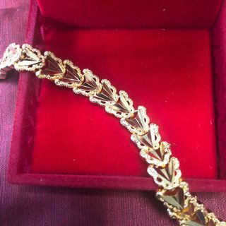 (Category: ) located in . Submitted by elleray (Listing ID 1006941059, Image 1). Description: .