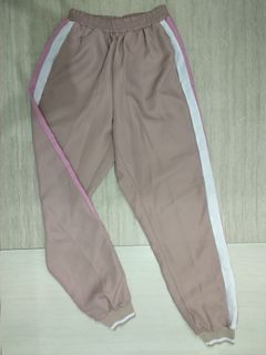 (Kategori: ) berada di . Dikirim oleh vansonus (ID iklan 1007003992, Gambar 1). Deskripsi: .