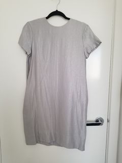 (Category: ) located in . Submitted by clothessalebydw (Listing ID 1006982622, Image 1). Description: .
