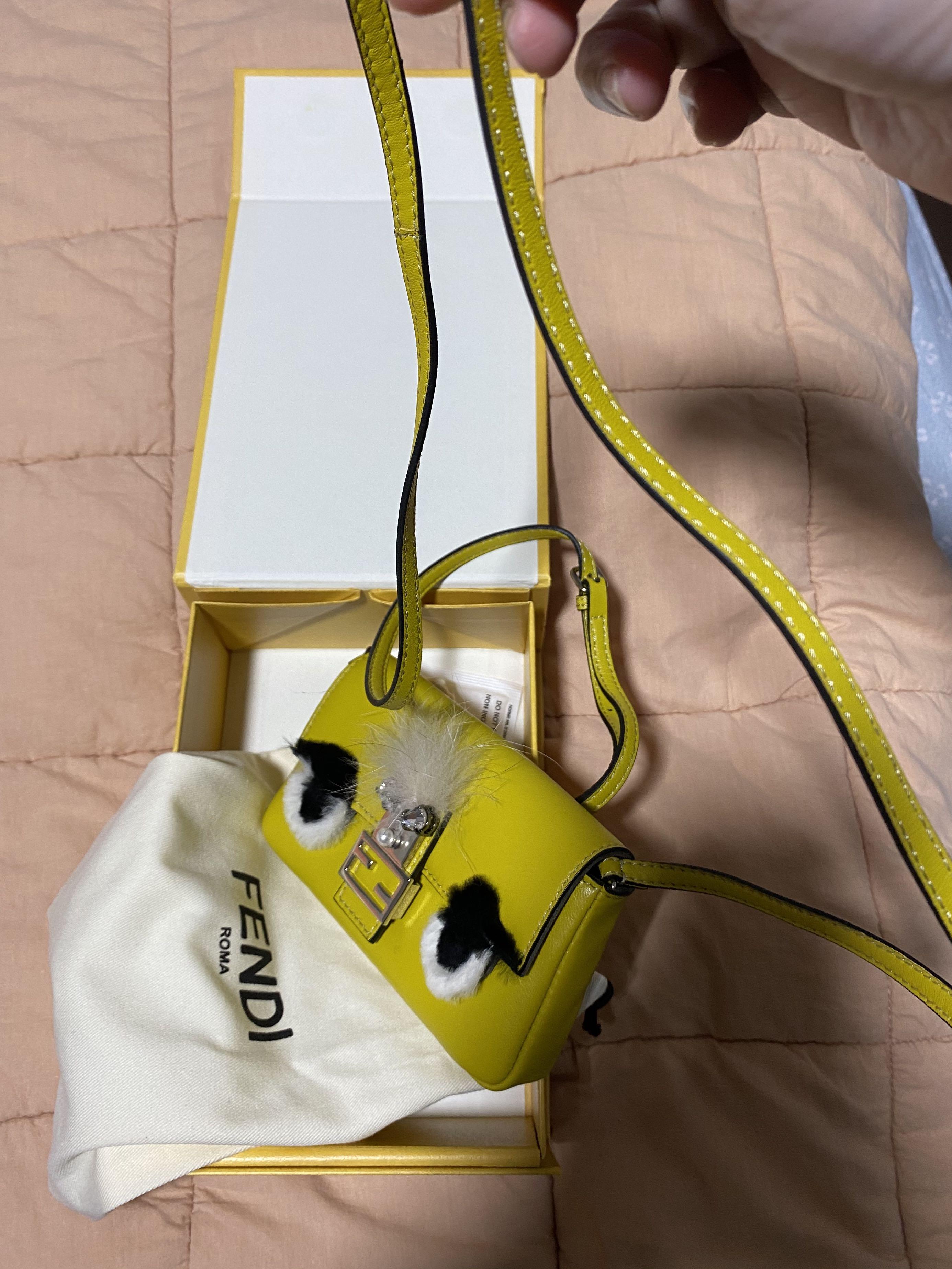 fendi wristlet wallet