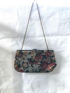 (Category: ) located in . Submitted by thrift.n.treasure (Listing ID 1006941490, Image 1). Description: .