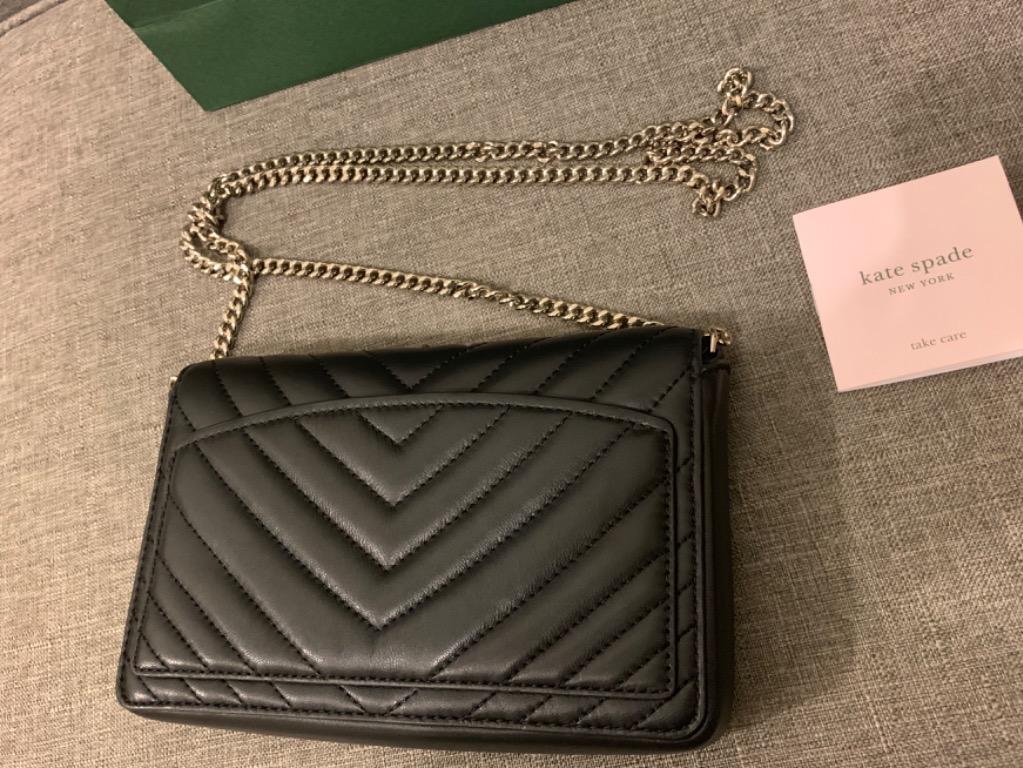 Kate Spade Amelia Chain Wallet, Women's Fashion, Bags & Wallets, Purses &  Pouches on Carousell