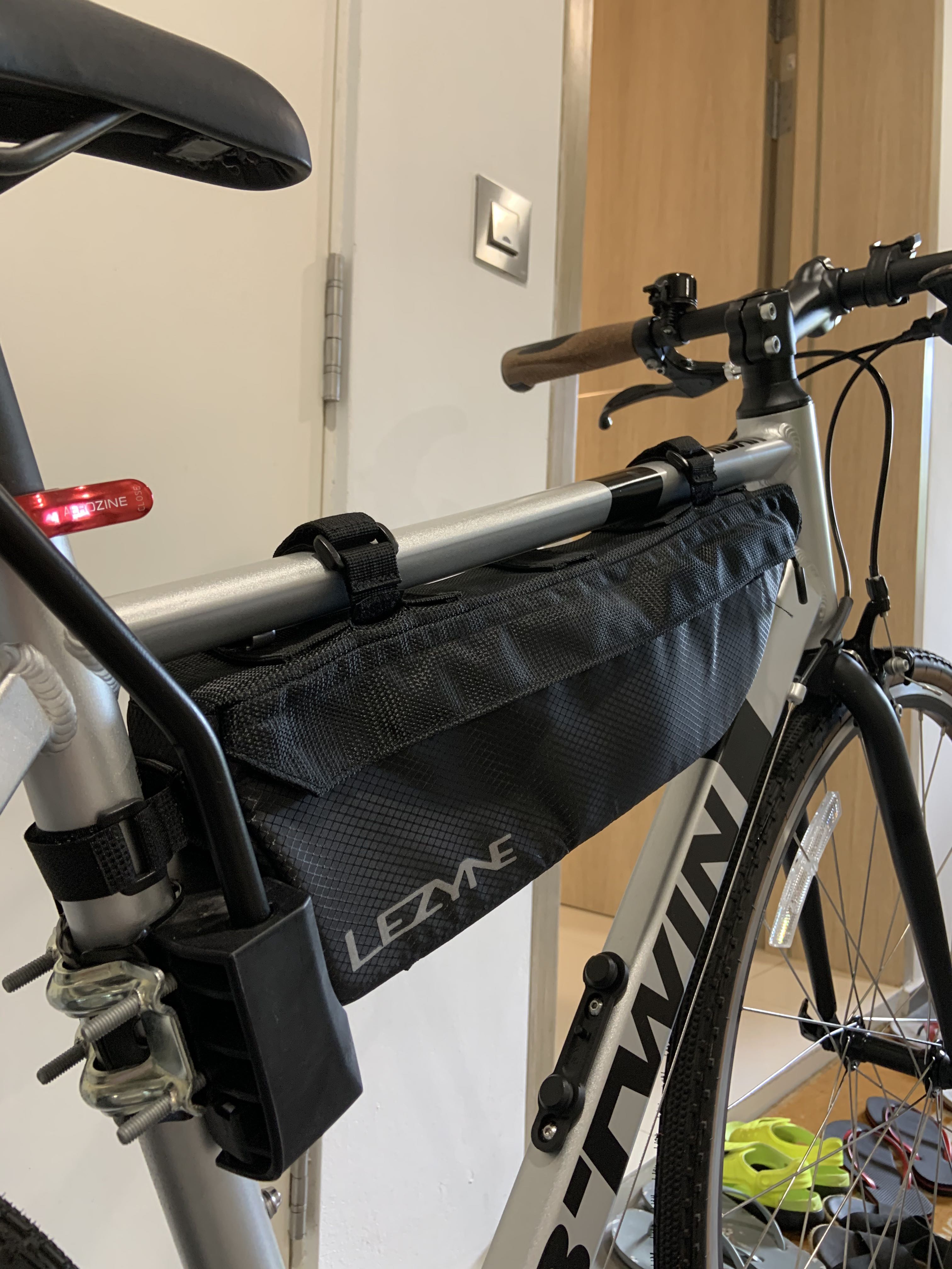 Lezyne Frame Caddy Bag Sports Equipment Bicycles Parts Parts