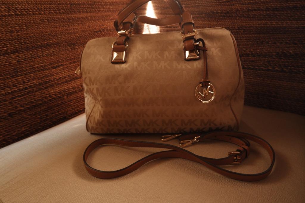 michael kors monogram bag orange