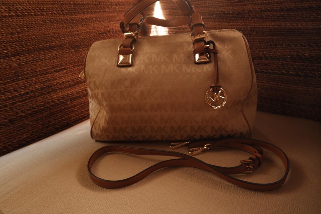 michael kors monogram orange