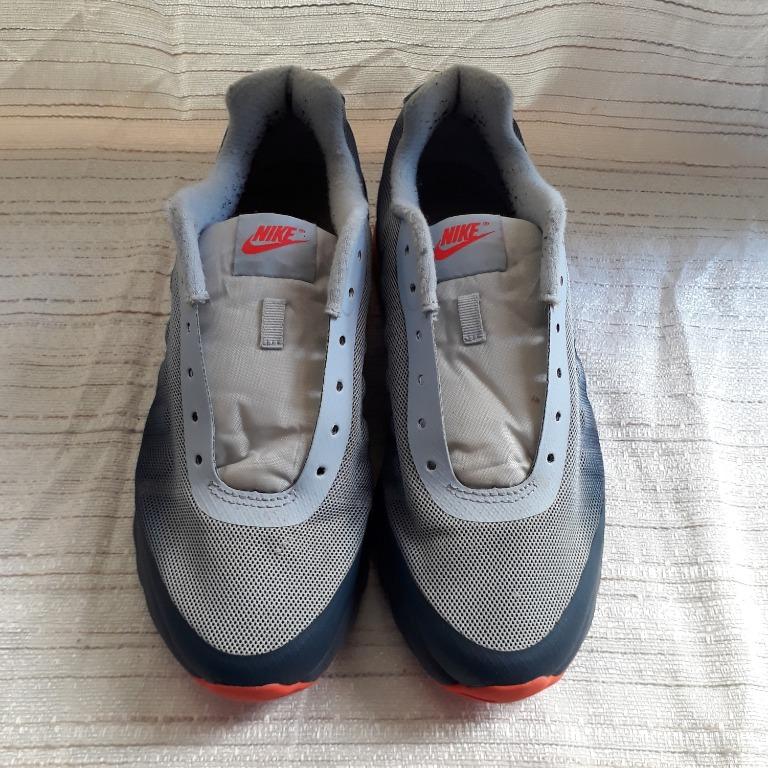 Nike air max invigor sale hot sale