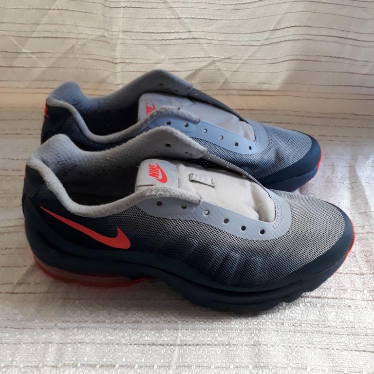 Nike air max invigor sale on sale