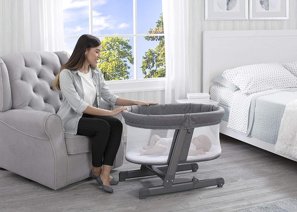 simmons bedside bassinet