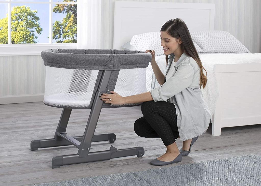 simmons bedside bassinet