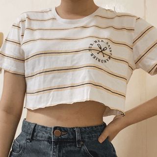 (Category: ) located in . Submitted by caryne.clothes (Listing ID 1006869404, Image 1). Description: .